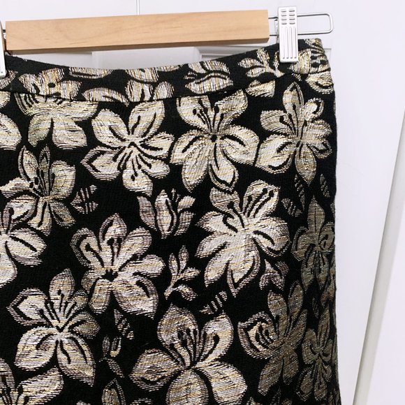 Alice + Olivia mini Black & Gold Jacquard Mini Skirt - Picture 5 of 9